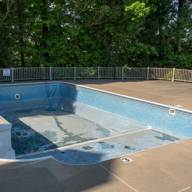 commercial pool replacement schedule